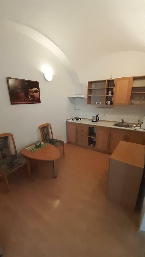 Big Modern Doubleroom Near Cathedral Košice Εξωτερικό φωτογραφία