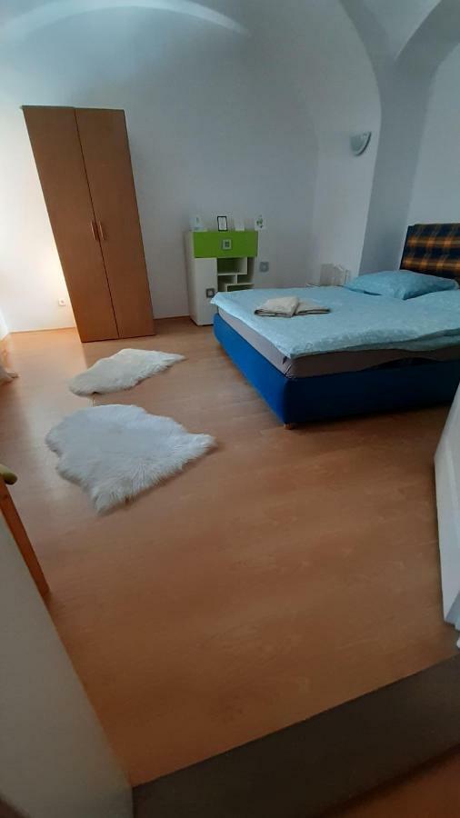 Big Modern Doubleroom Near Cathedral Košice Εξωτερικό φωτογραφία